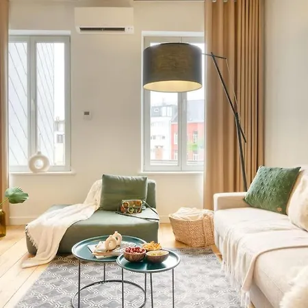 Spacious & Luminous Gem In Historic Ghent Building Buitenkant foto