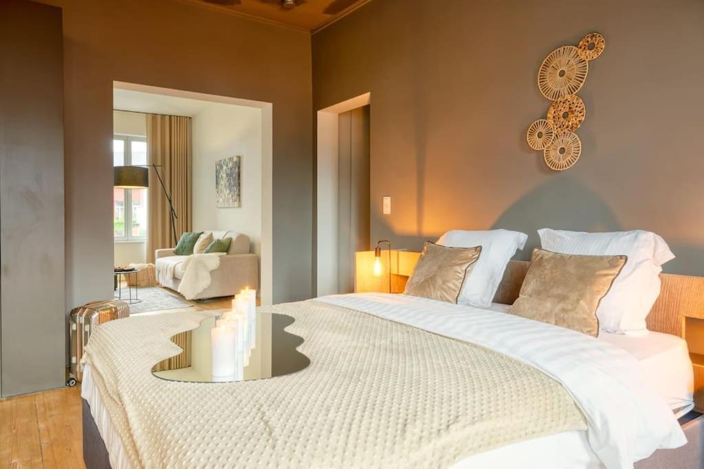 Spacious & Luminous Gem In Historic Building * Ghent